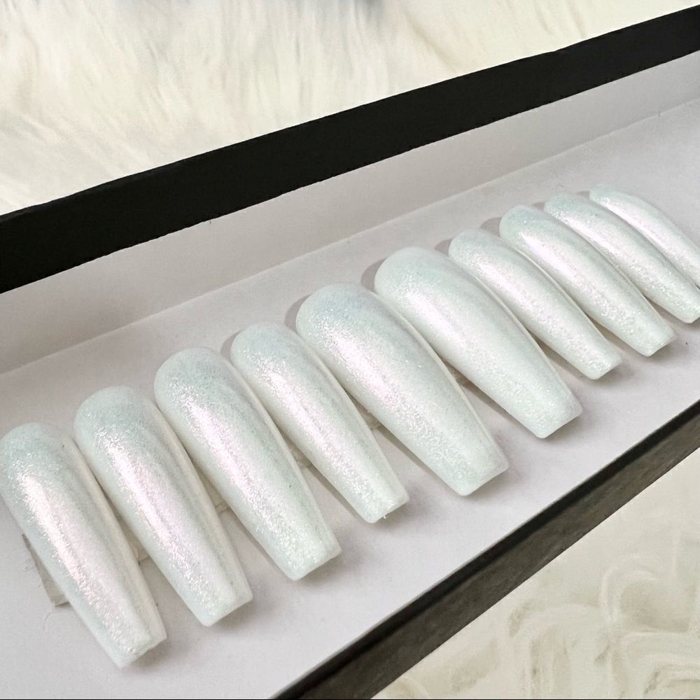 White Chrome Custom Press On Nails | High Quality Nails | Handmade